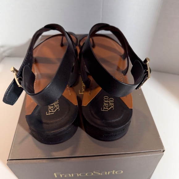 Franco Sarto Ina Toe-Loop Sandal - Picture 5 of 6